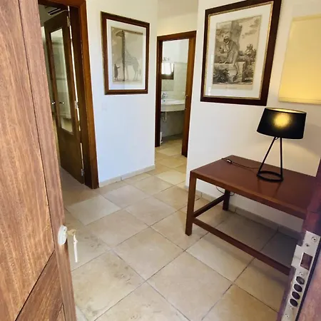 Clara Villa